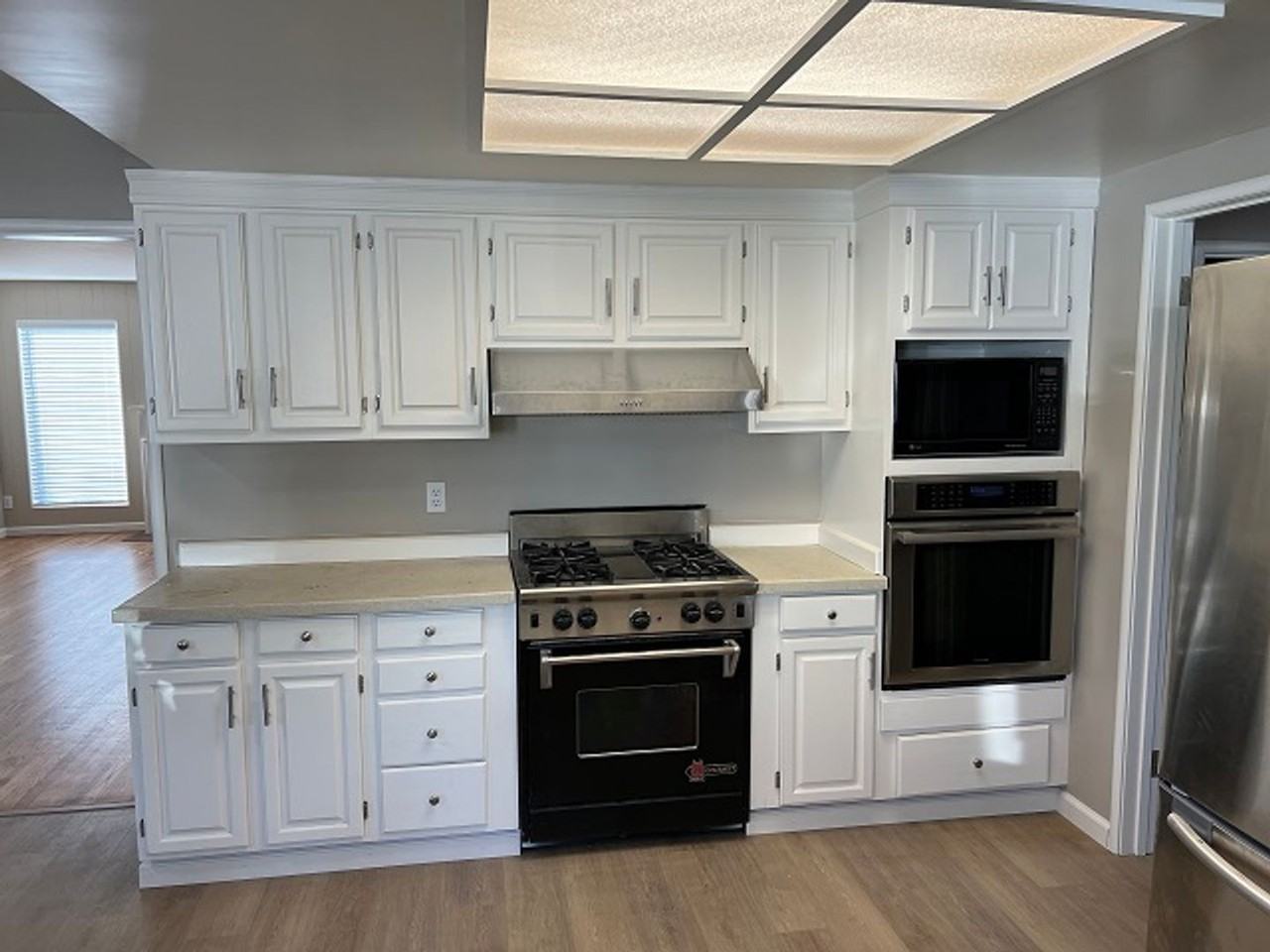 1326 Don Kirk St - Photo 2 of 12