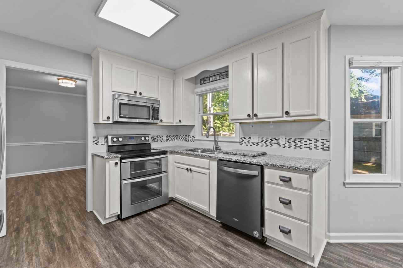 136 Tuckahoe Trce - Photo 4 of 45