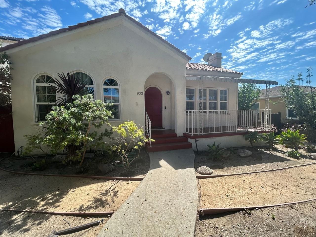 922 S Patton Ave - Photo 3 of 44