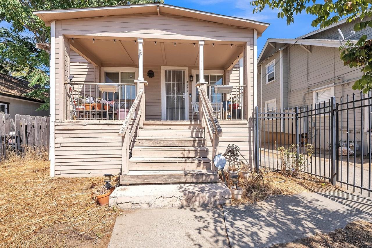 4131 Broadway - Photo 2 of 29