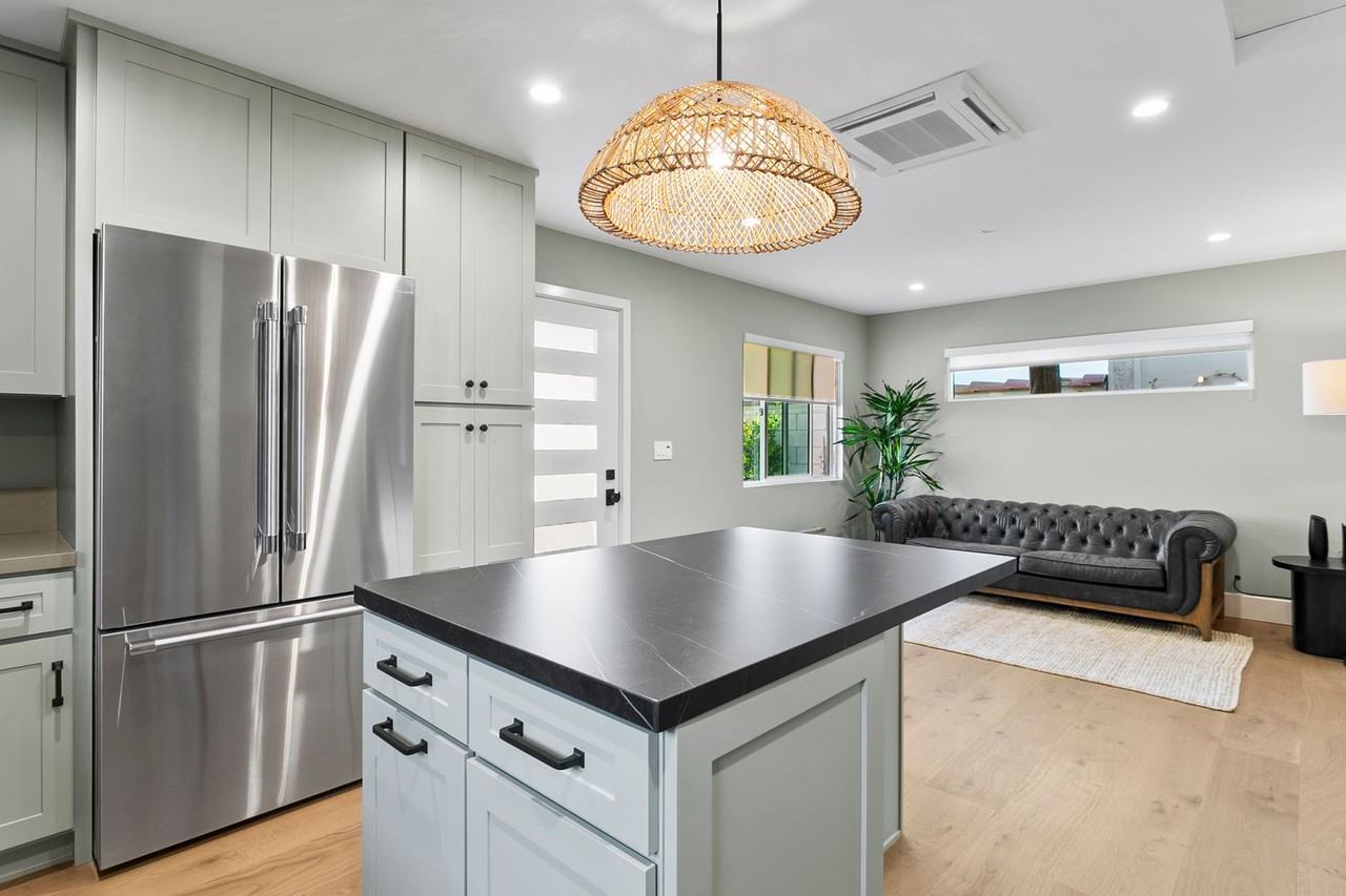 354 La Perle Ln #B - Photo 3 of 15