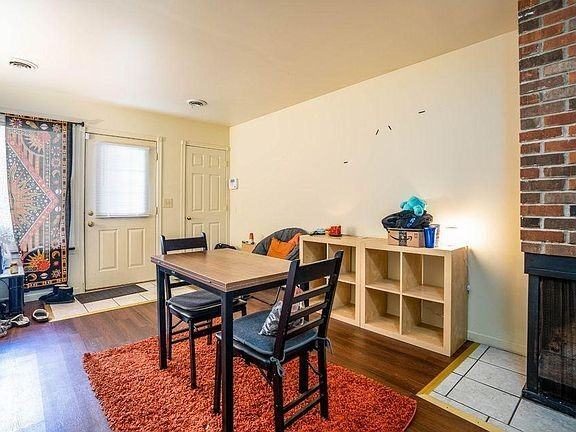 1501 Westchester Avenue - Photo 2 of 9