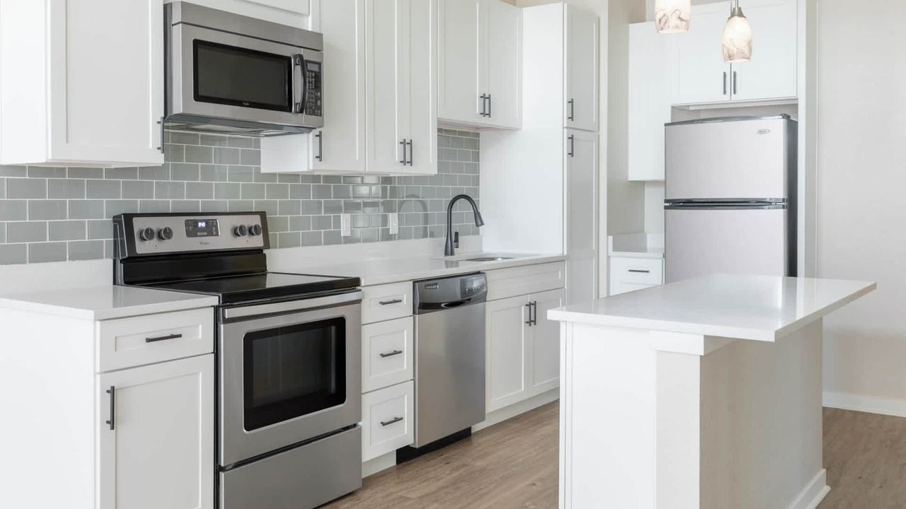 Arbour Square - Photo 5 of 50