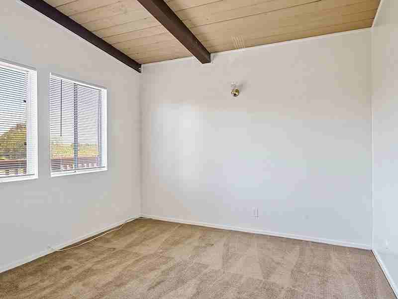 Manchester - Photo 3 of 26