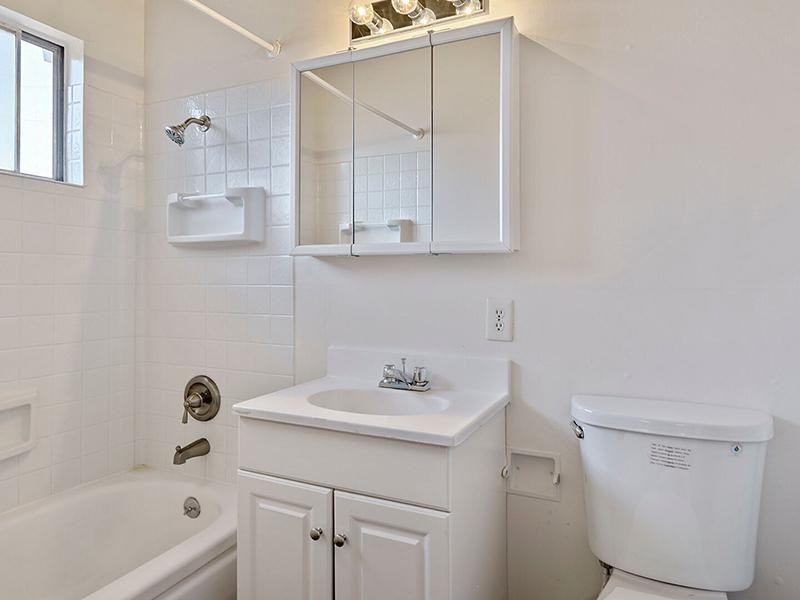 Manchester - Photo 4 of 26