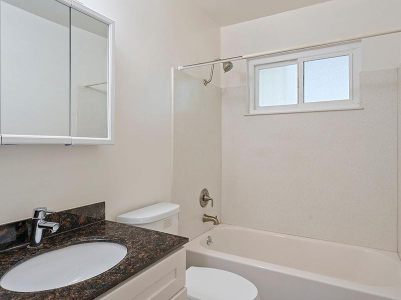 Manchester - Photo 7 of 26