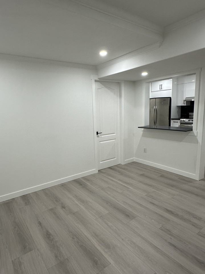 2171 Drawbridge Close - Photo 7 of 10