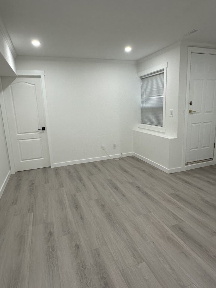 2171 Drawbridge Close - Photo 6 of 10