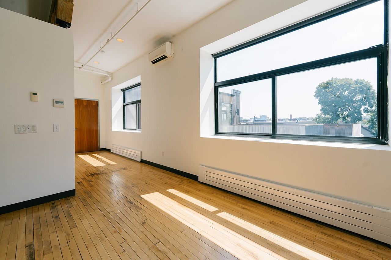 28 Wolcott St #1 - Photo 3 of 19