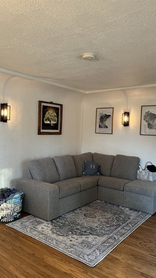 712 Western Ave #NA - Photo 3 of 18