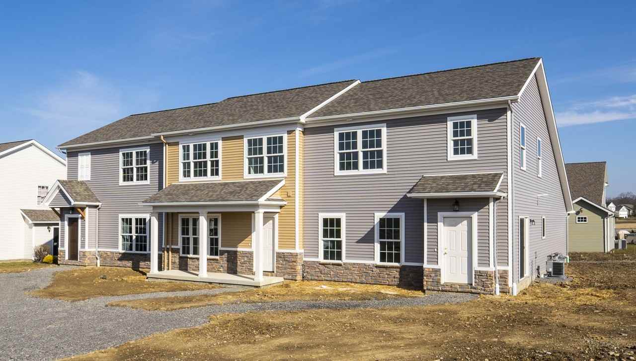 27 Town Square Blvd #NA - Photo 7 of 7