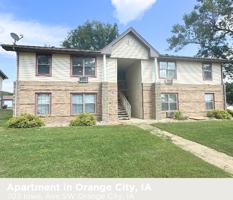 featured image of 703 Iowa Avenue Southwest #2