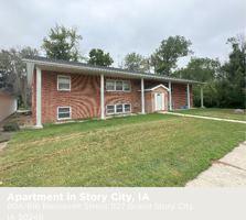 featured image of 804 Roosevelt St #1