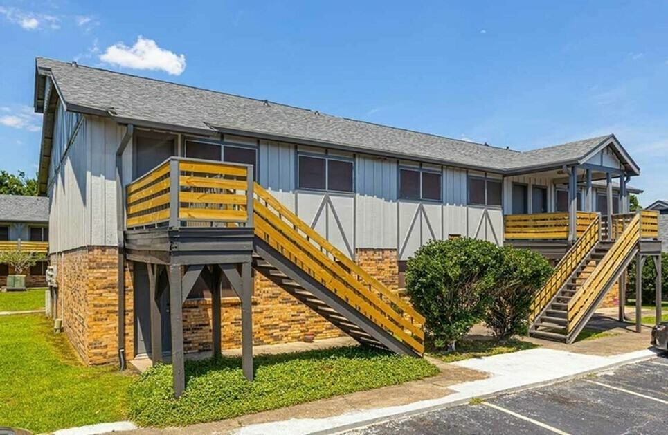 Stonegate Apartments - Photo 2 of 19