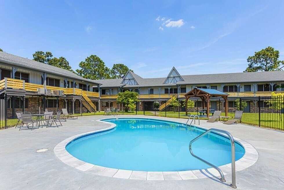 Stonegate Apartments - Photo 5 of 19