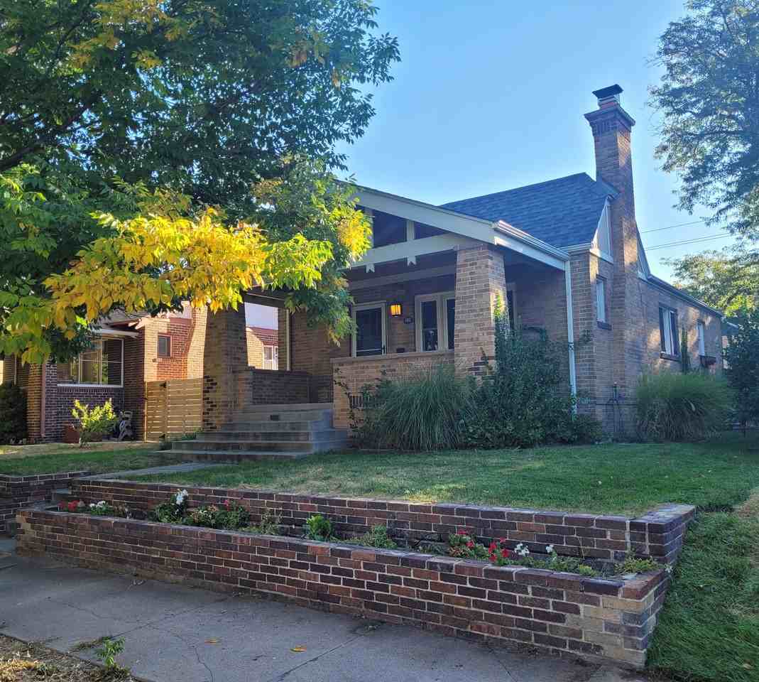 580 South Emerson Street - Photo 2 of 27