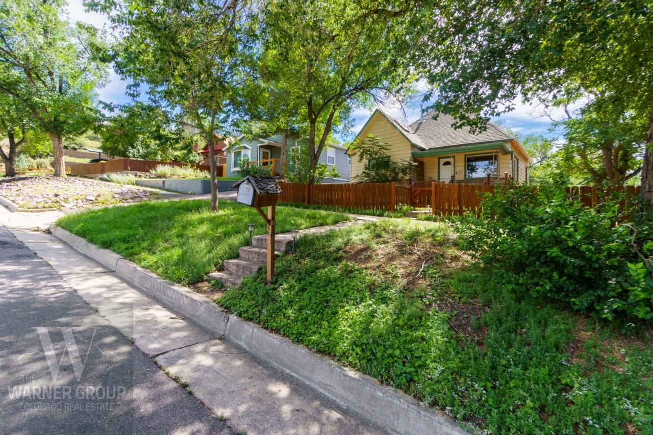 127 N 13th St - Photo 3 of 36