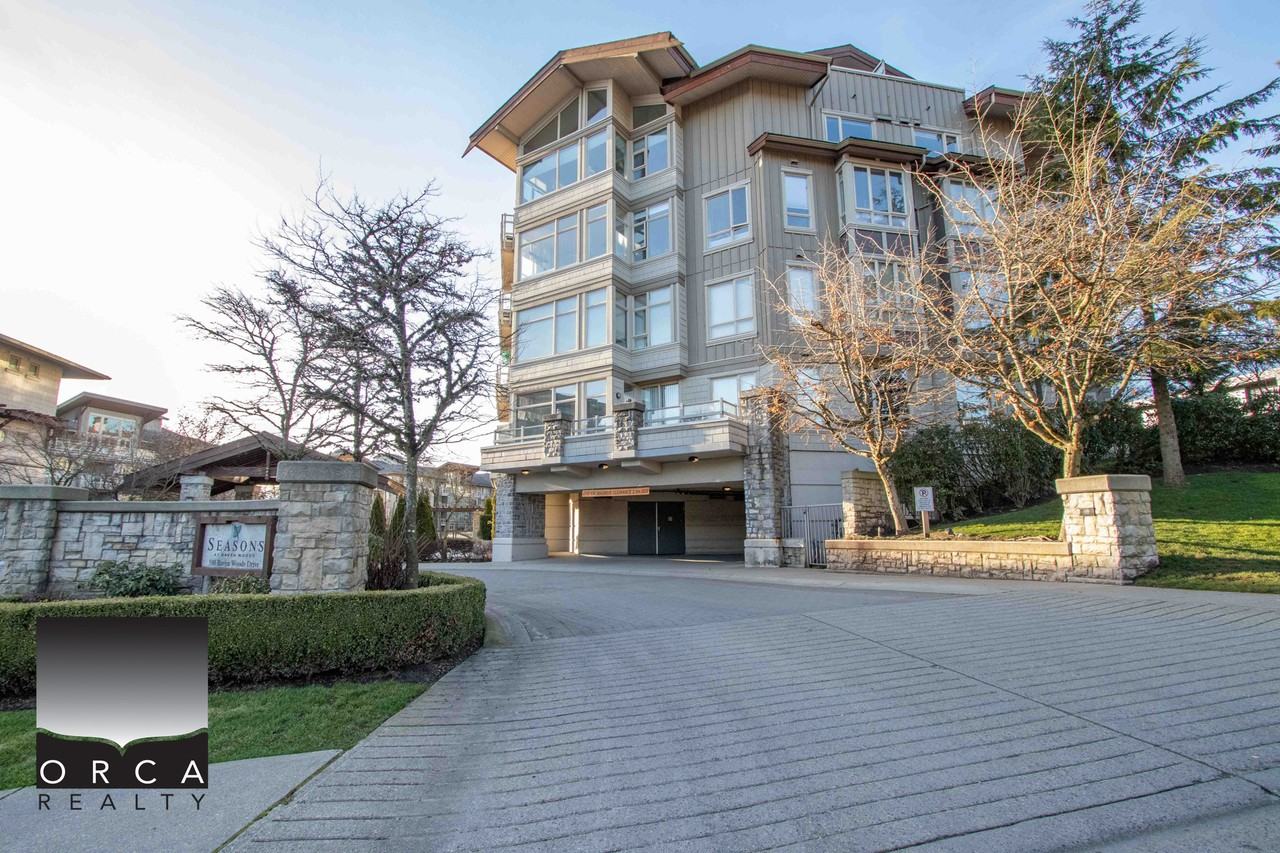 580 Raven Woods Dr
