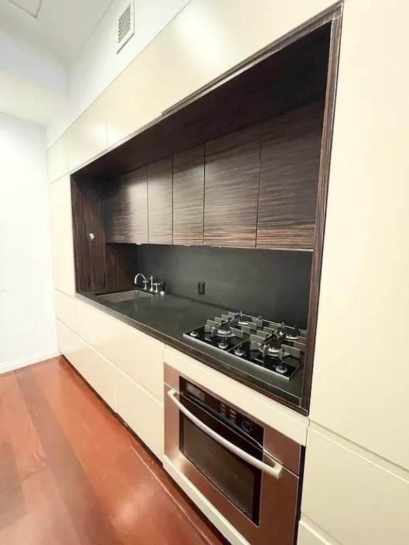 55 Wall St #722 - Photo 6 of 15