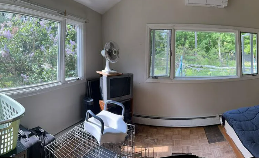 247 Concord Rd - Photo 2 of 4
