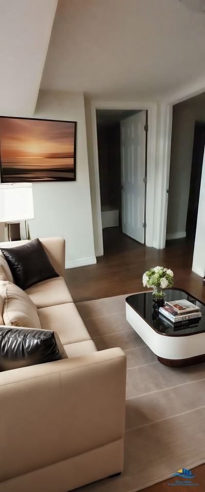 5 Janine St Lowr #2LOWER - Photo 2 of 14