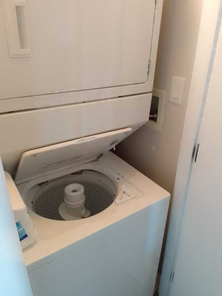 2232 Douglas Road #401 - Photo 7 of 10