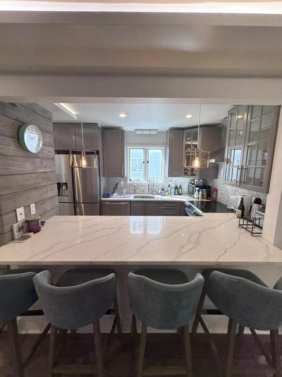 30 Fairview Ave - Photo 2 of 11