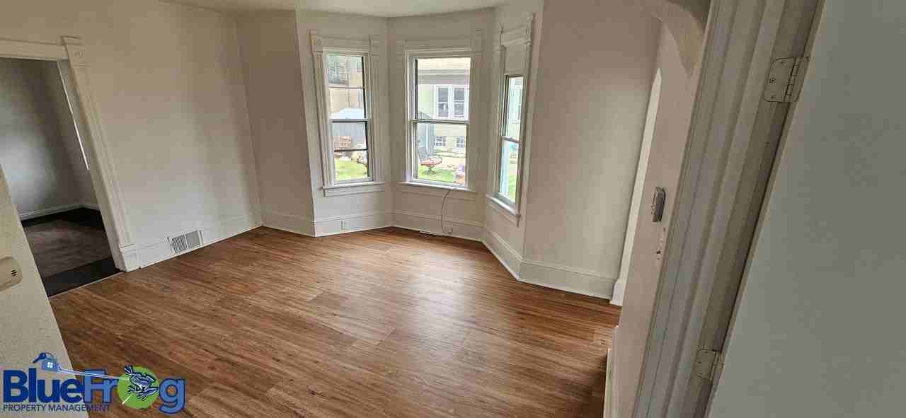 1314 S 12th St Lowr - Photo 2 of 9