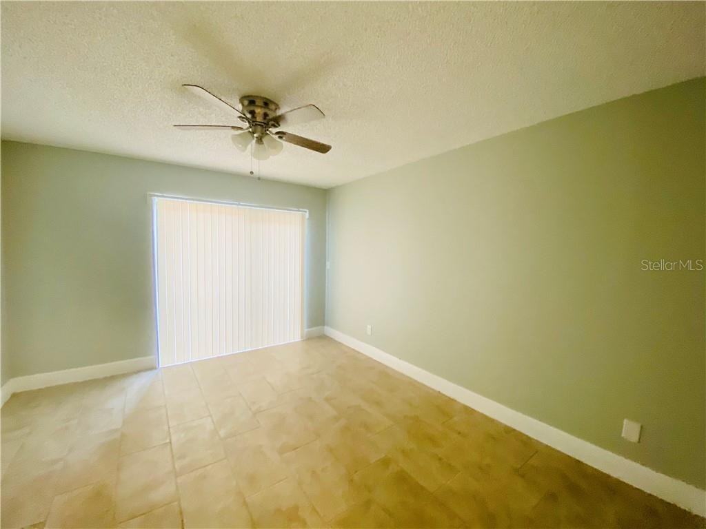 198 Lakeside Hills Loop - Photo 3 of 11