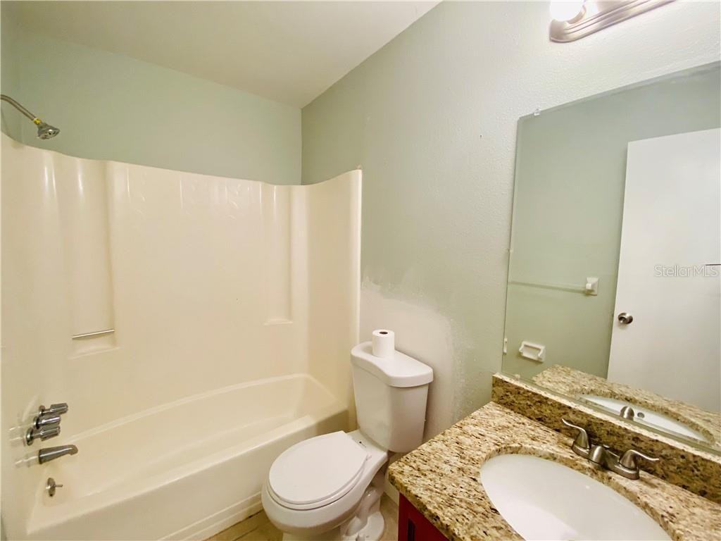 198 Lakeside Hills Loop - Photo 4 of 11