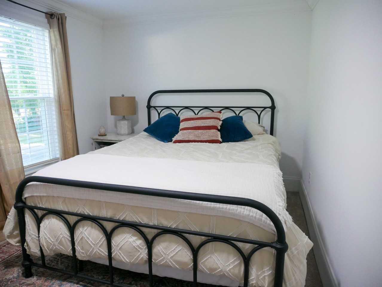 36 E Main St - Photo 7 of 15