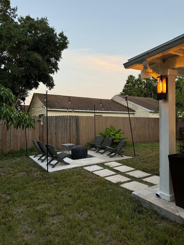 13701 Glasser Ave #1 - Photo 6 of 21
