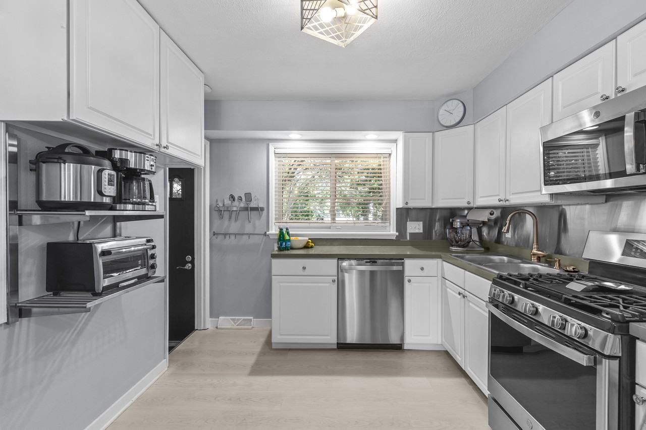 723 Landscape Ave #NA - Photo 3 of 20