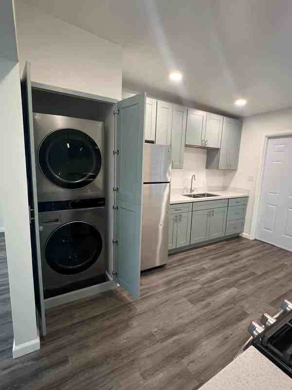 7097 Central Ave - Photo 6 of 14