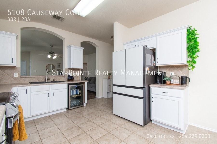 5108 Causeway Ct - Photo 7 of 19