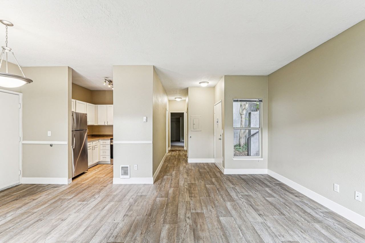 The Frank Estate - Photo 7 of 50