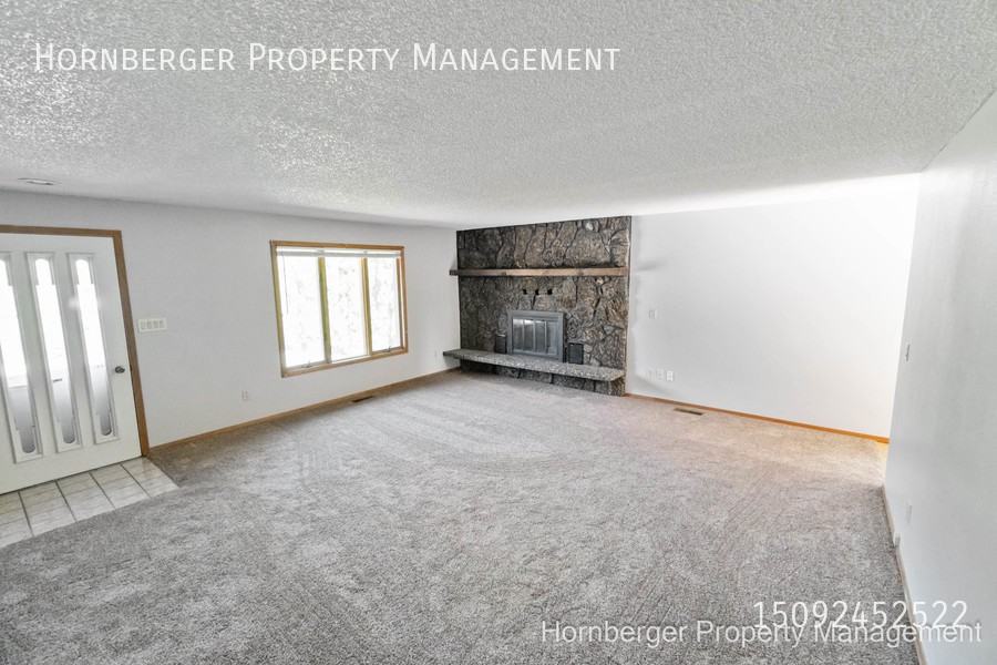 9726 N Wall St #9726 - Photo 2 of 34