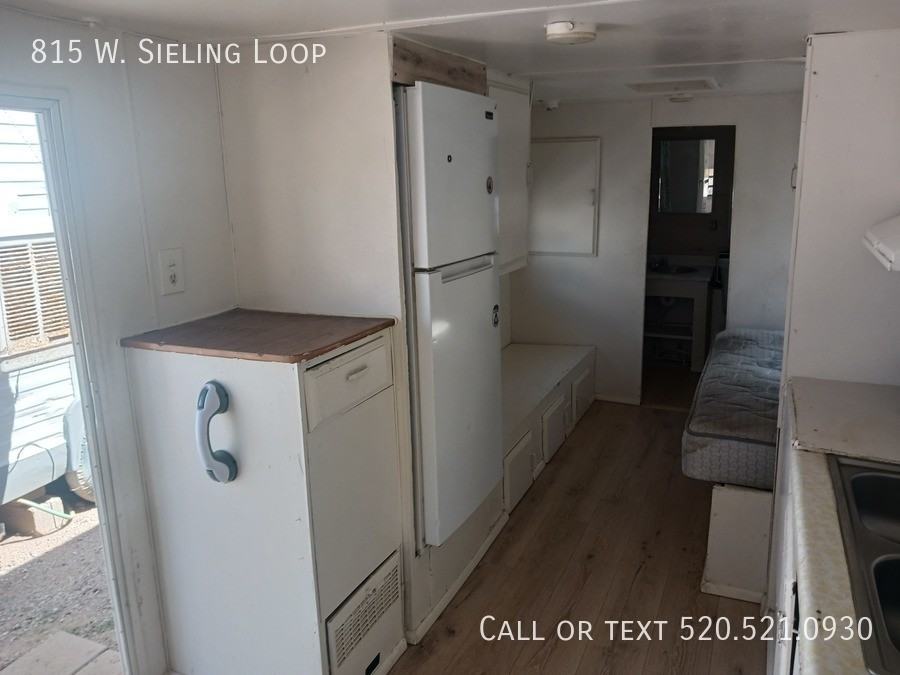 815 W Sieling Loop - Photo 3 of 10