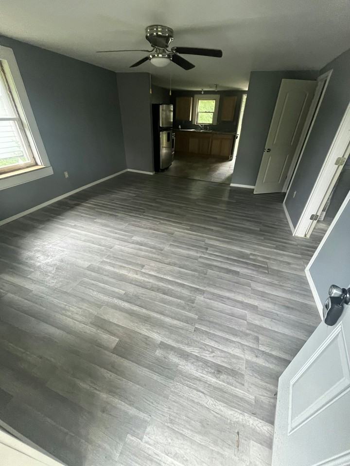 2429 E Geddes Ave - Photo 3 of 8