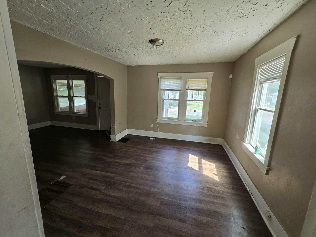 1363 East Johns Avenue - Photo 2 of 17