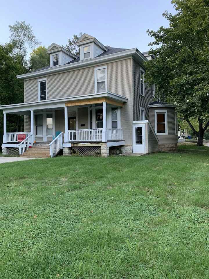 305 College Avenue, Unit 10 - Photo 5 of 5