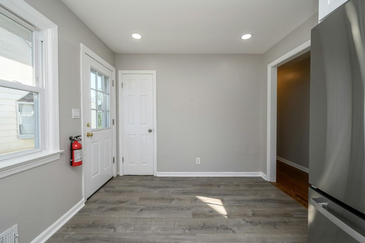 6 Madison Street - Photo 3 of 19