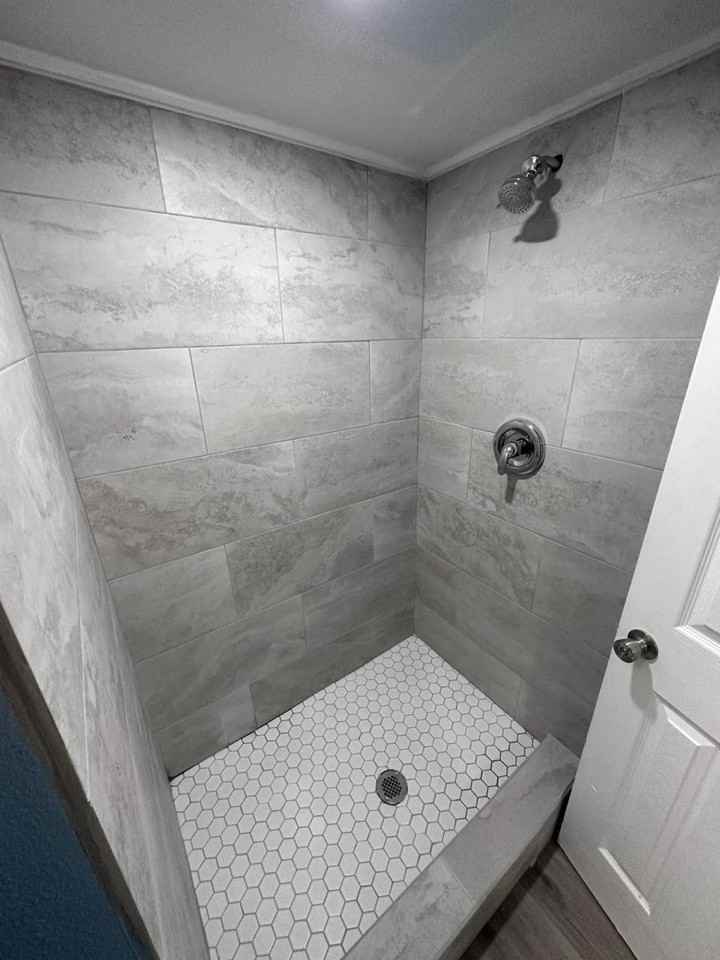1322 Avenue L, Unit 6 - Photo 3 of 6