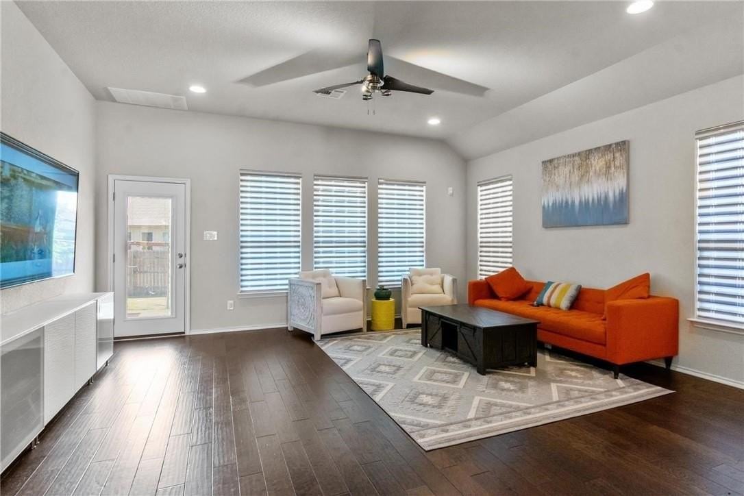 3231 Pablo Cir - Photo 3 of 34