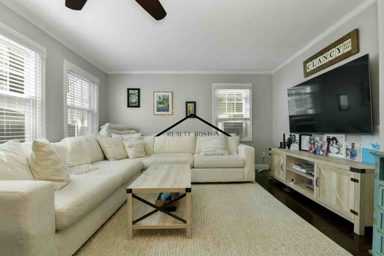 2 Everett Ct #1 - Photo 2 of 21