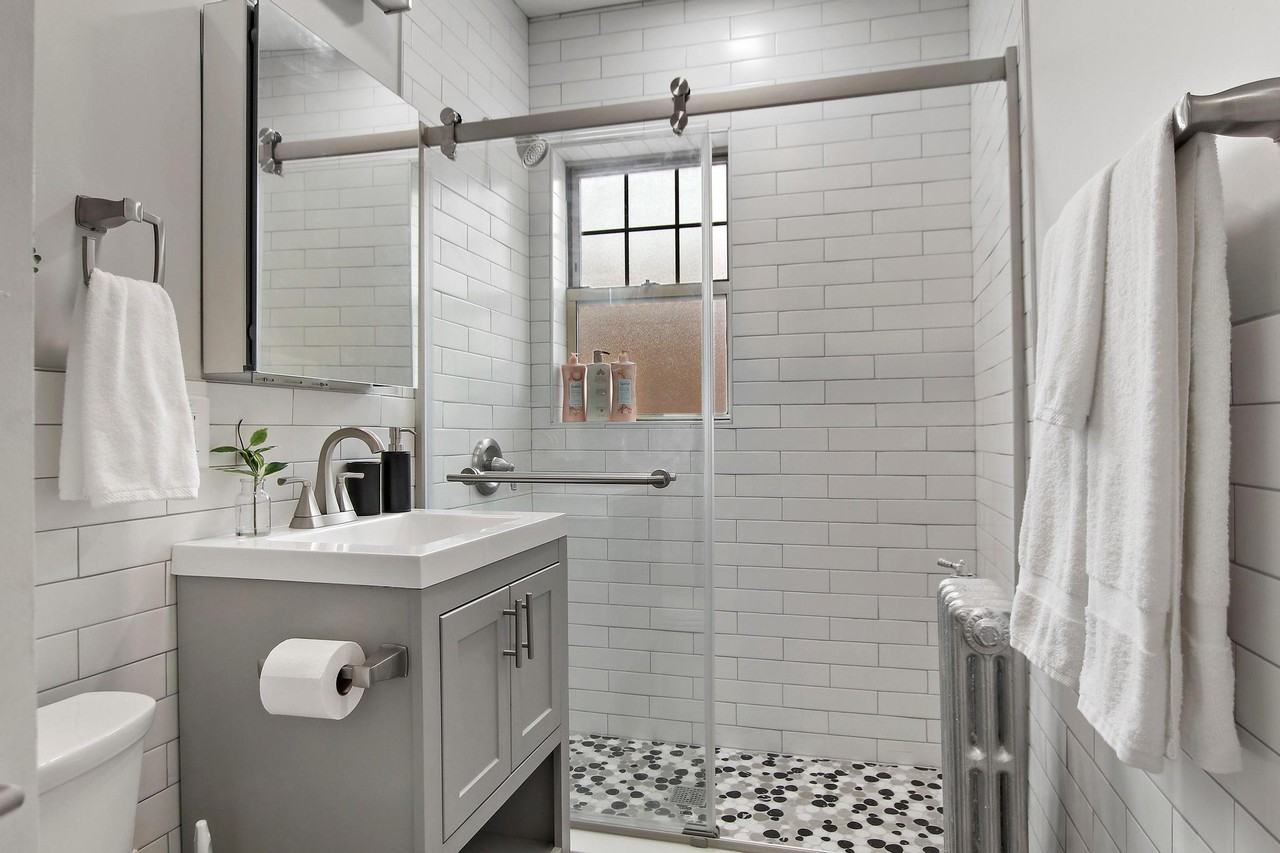 810 Dempster St #215 - Photo 6 of 11