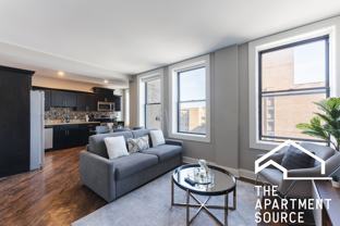 5009 N Sheridan Rd #205 - Photo 1 of 1