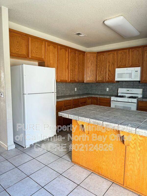 448 Beltrami Dr - Photo 3 of 17