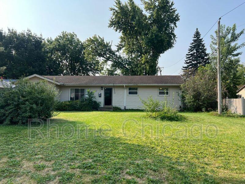 564 Chippewa Trl - Photo 2 of 26