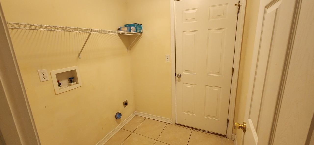 810 Hayley Marie Ct - Photo 7 of 18